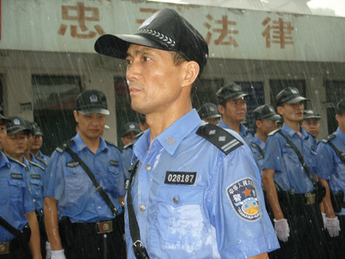 优秀警察徐志强:不畏生死的