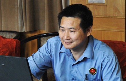 吴群:法律尽头是温情