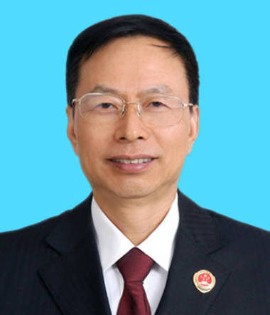 【贵州】袁本朴:适应新常态 开启新征程