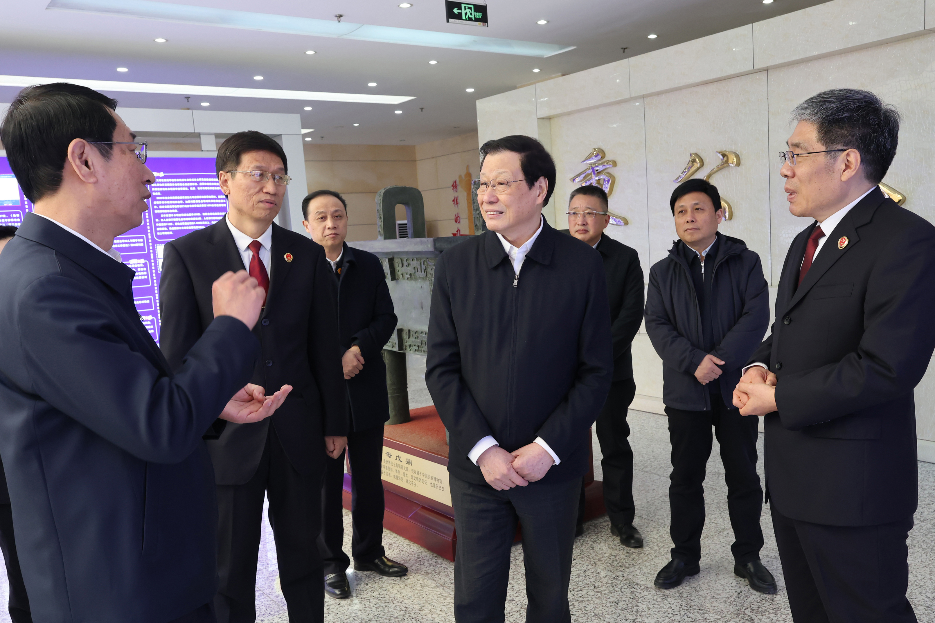 01、1月15日,最高人民检察院党组书记、检察长应勇率最高检调研组,来到河南省安阳市文峰区检察院调研。.jpg