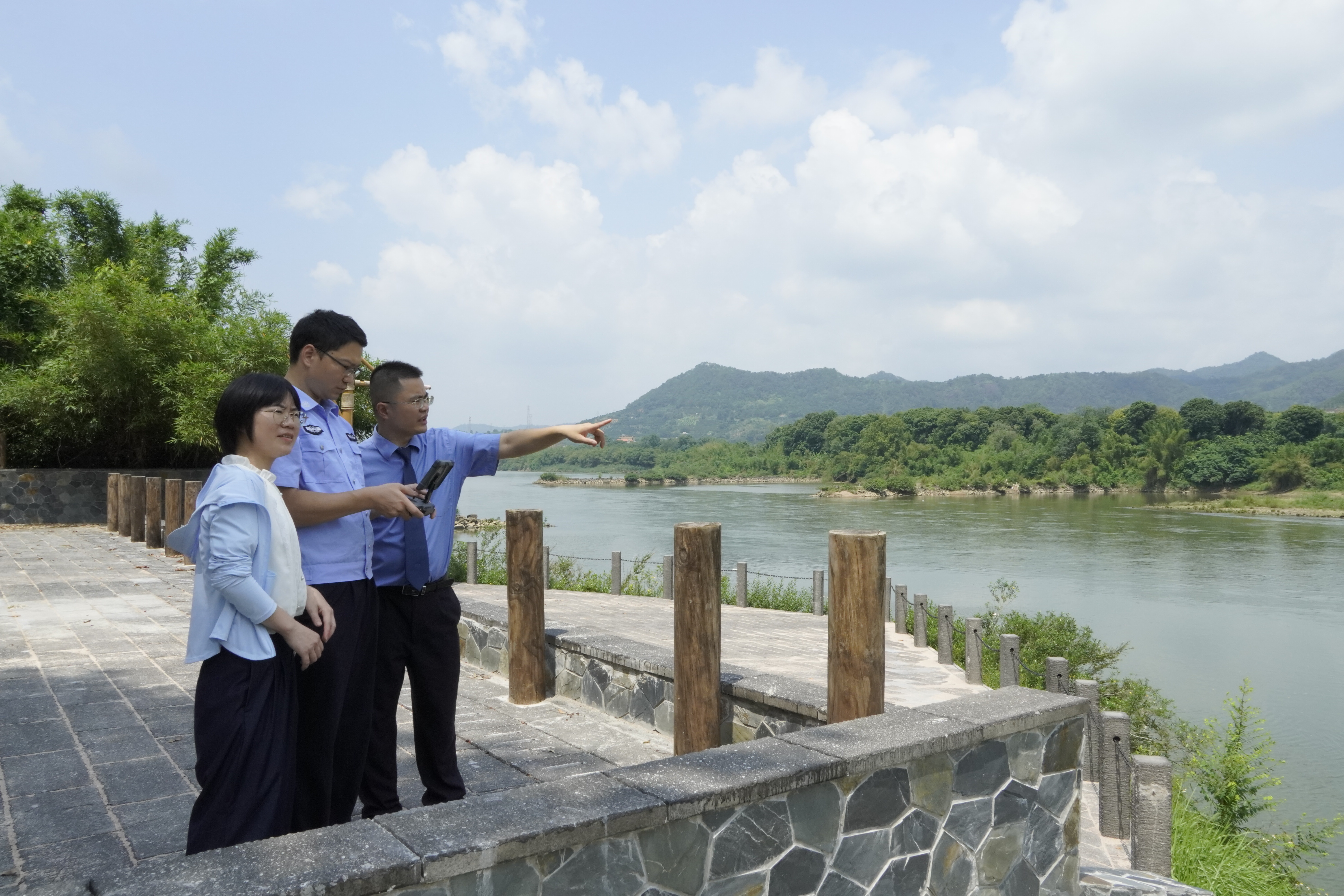 6月上旬，梅县区检察院联合区侨联对南洋古道生态保护问题整改情况进行了“回头看”4.JPG